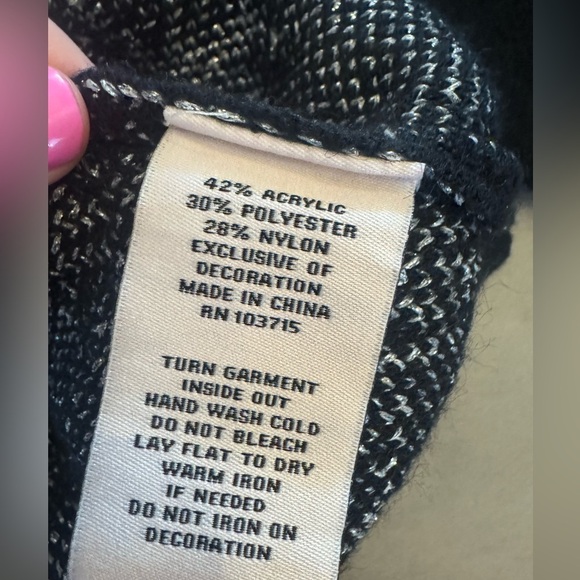 NWT Nanette Lepore Sweater Womens Bows Black Pullover Small - Picture 8 of 8